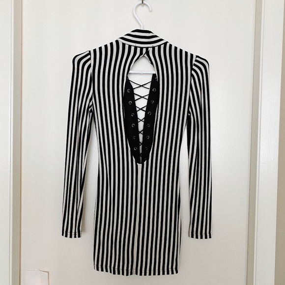 Guess Blk Wht Stripe Tunic Bodycon Dress Mini XS - Picture 3 of 6